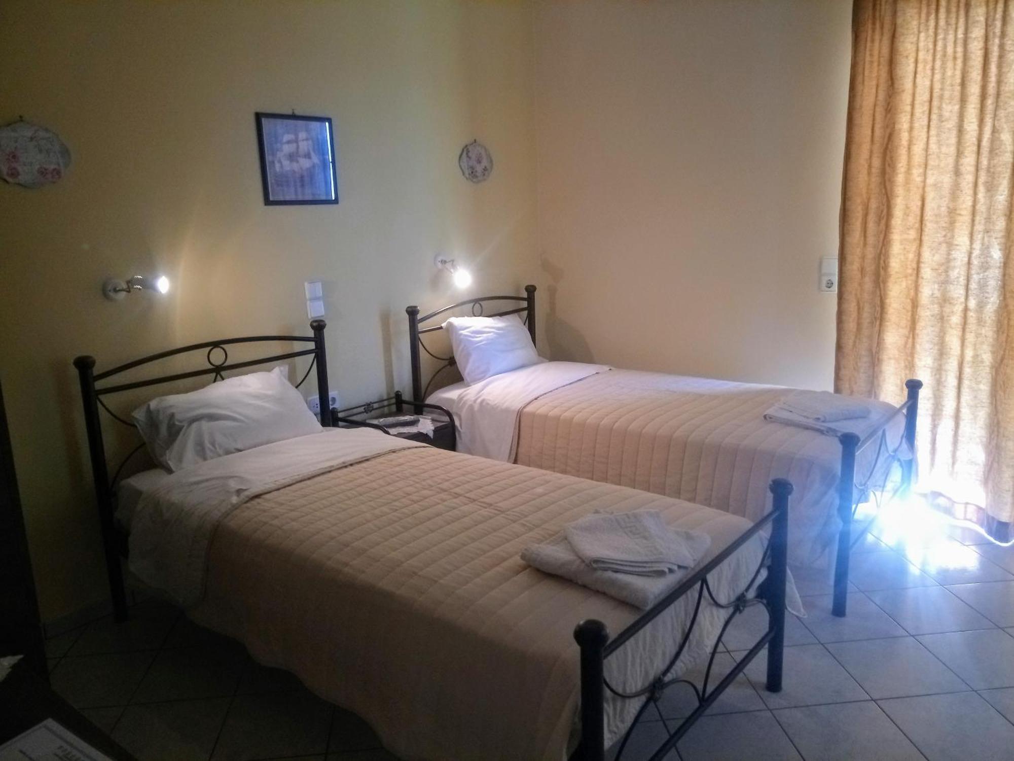Evgenia Rooms Skála Rom bilde